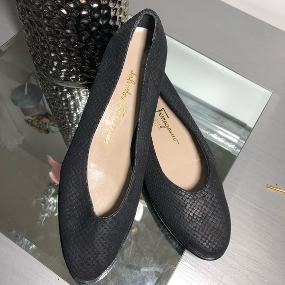 Salvatore Ferragamo Shoes - Salvatore Ferragamo Shoes | Vintage